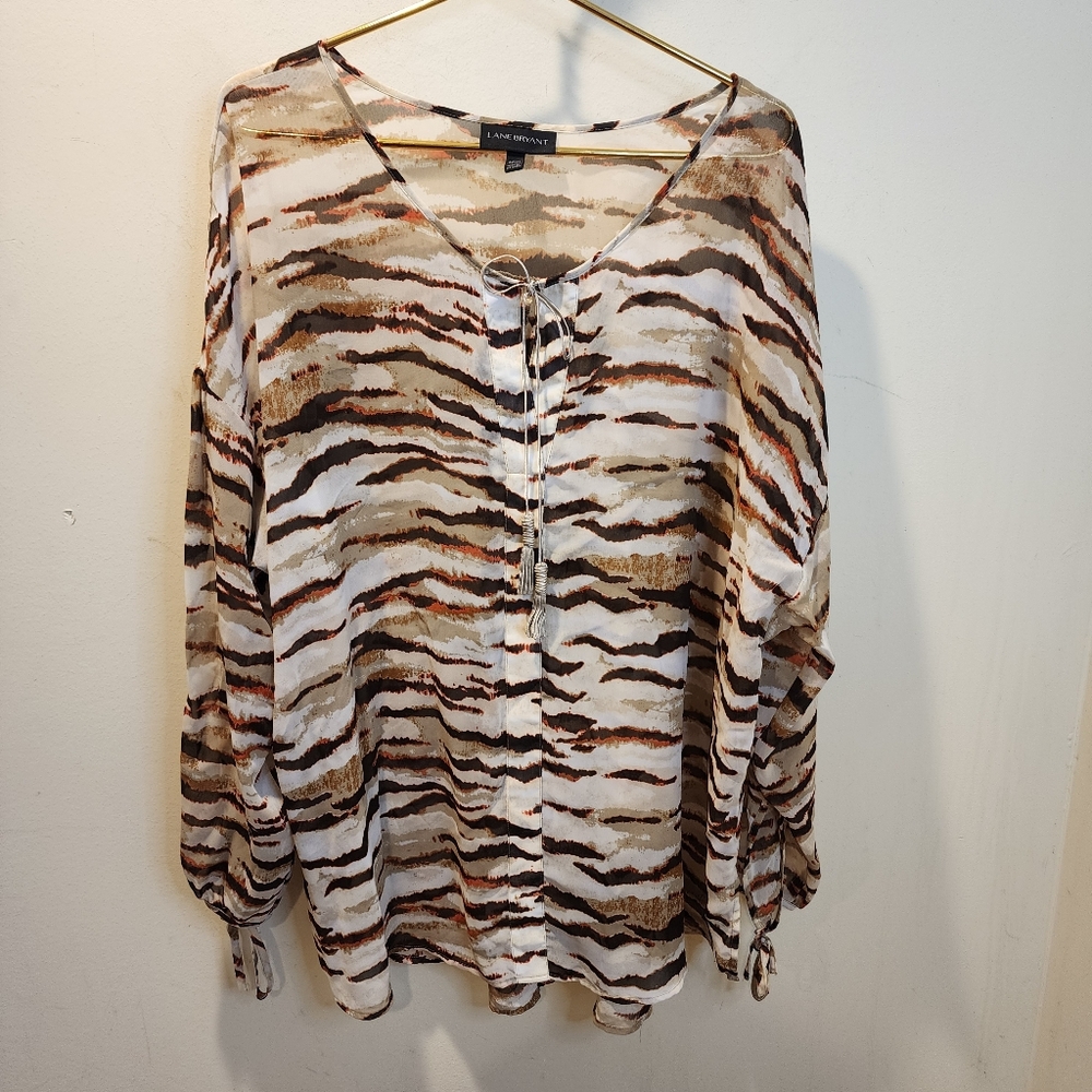 Lane Bryant top plus-size animal print   sheer fabric, tie cuffs Tassel 22/24